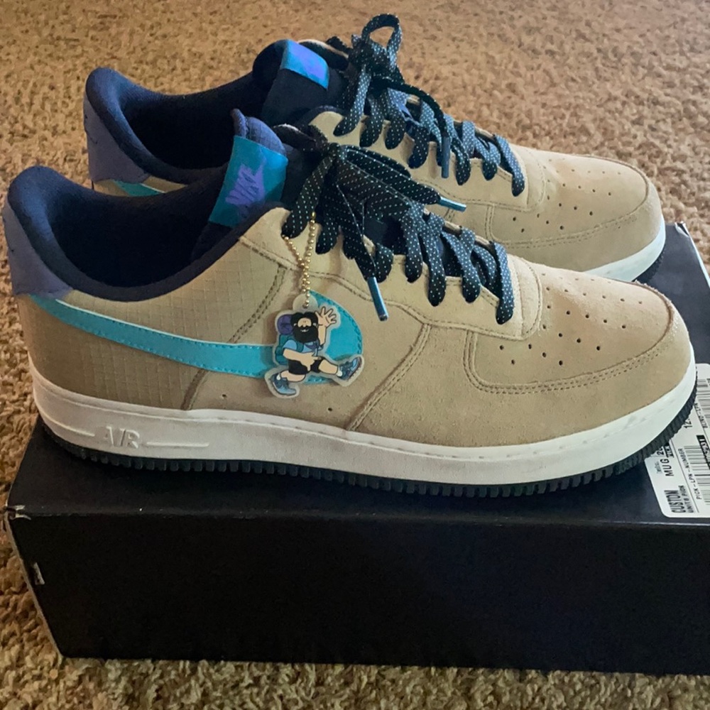 Nike Air Force 1 LV8 ACG